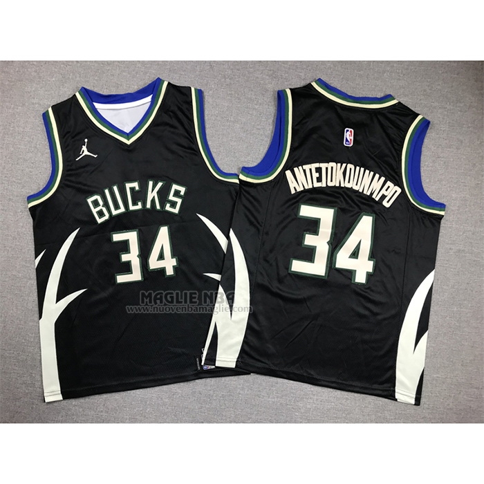 Maglia
 Giannis Antetokounmpo NO 34 Bambino
 Milwaukee Bucks Statement 2022-23 Nero
